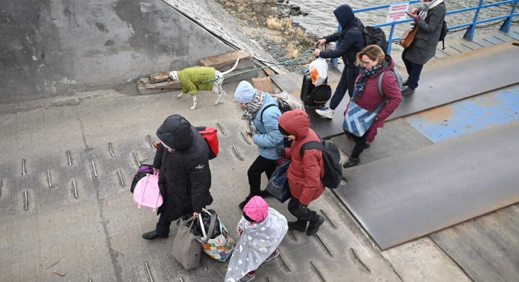 EMBARQUE DE PERUANOS QUE SALEN DE UCRANIA OCURRIRÍA ESTE LUNES