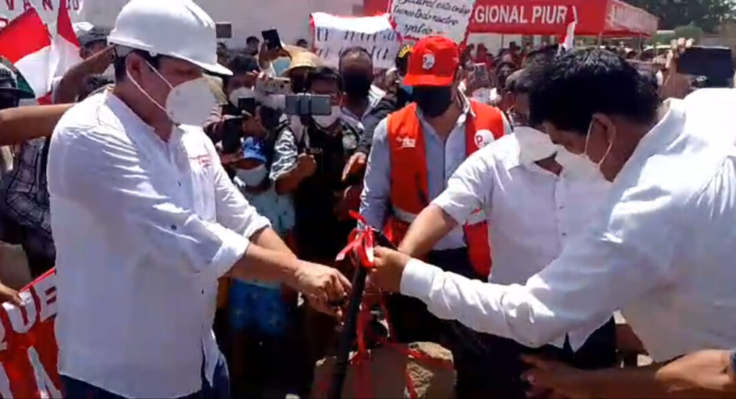 PUESTA DE PRIMERA PIEDRA PARA PISTAS Y VEREDAS