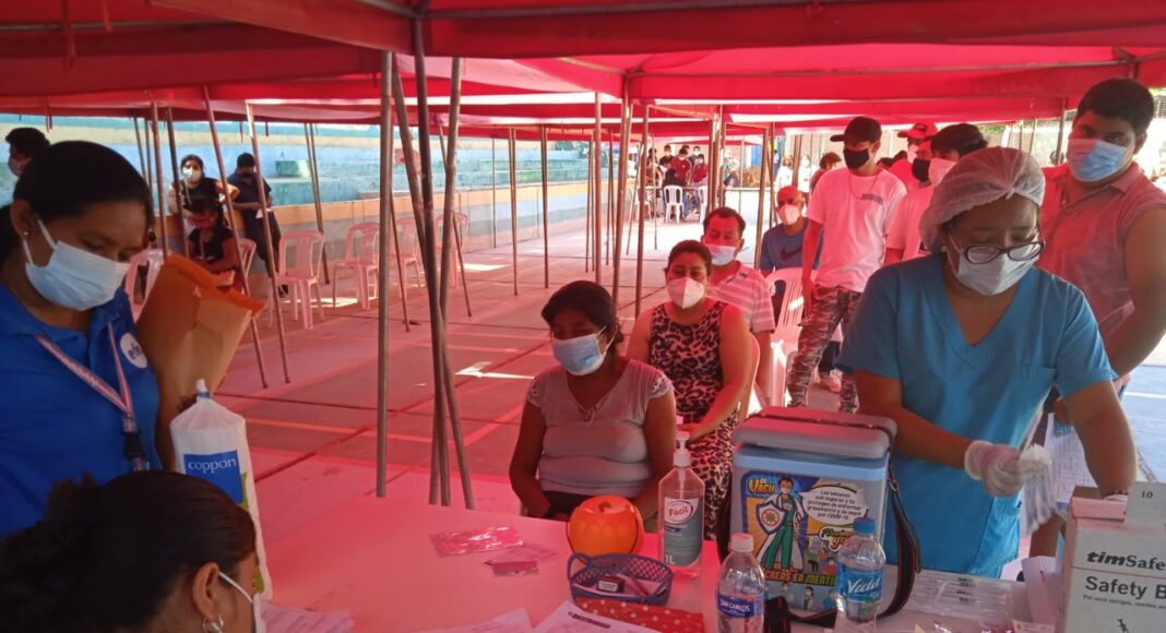 vacunarse catacaos vacunación