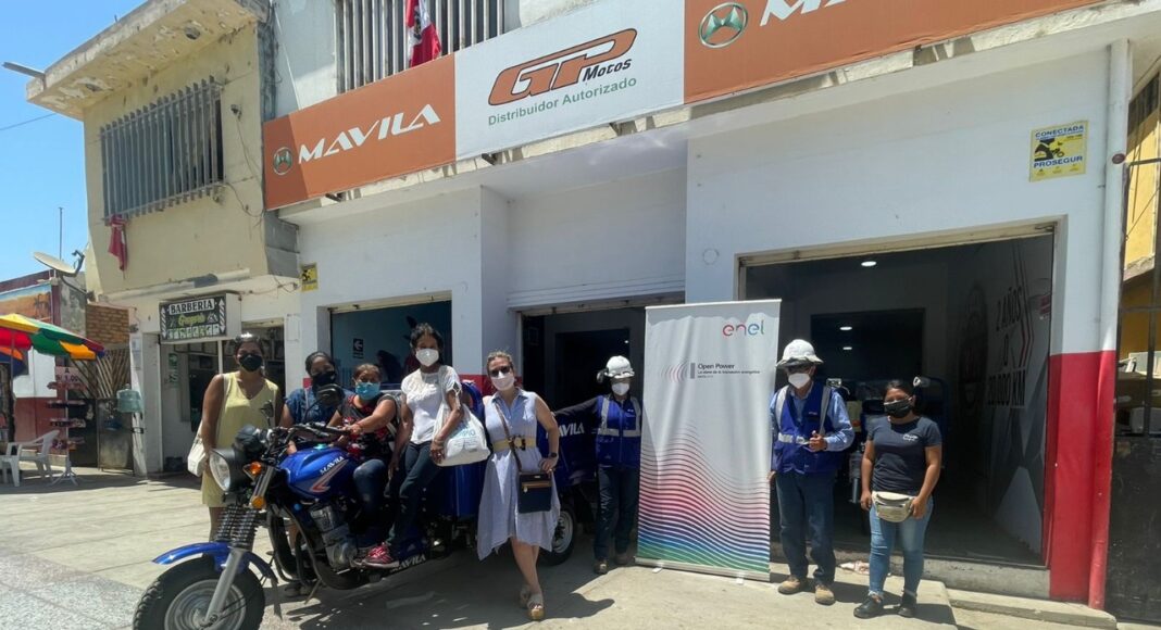 Enel entrega estaciones de reciclaje y motofurgoneta en Talara