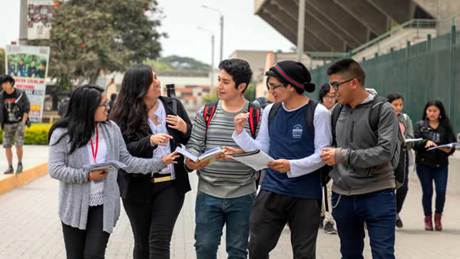 poder ejecutivo aprueba ley para ingreso gratuito a universidades