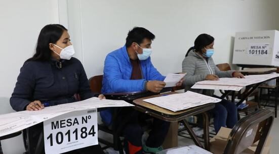 Si fuiste elegido miembro de mesa recibirás un pago por este labor.