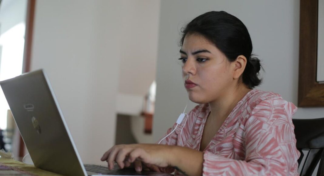 Nueva Ley del Teletrabajo hará que las empresas deban pagar los equipos y otros gastos de los trabajadores.