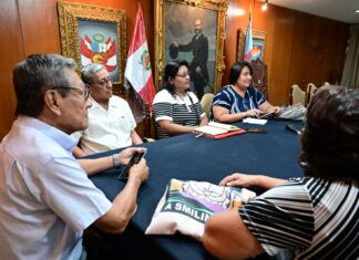 Buscan nombre para el nuevo Teatro Municipal de Piura Reunión en la Municipalidad de Piura para elegir el nombre del nuevo teatro municipal con participación ciudadana.