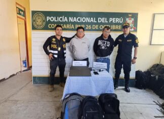 Caen «Los Buscaperos de Las Capullanas» tras robo de laptops Recuperación de laptops y celulares robados por Los Buscaperos de Las Capullanas en Piura.