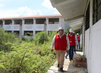 Más de 200 escolares afectados por obra paralizada