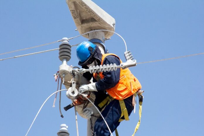 enosa-corte-luz-las-lomas-sechura-tambogrande.jpg