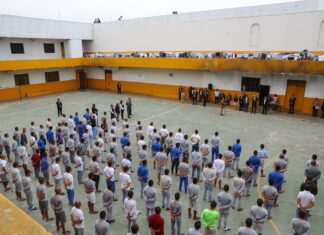Adolescentes de caso Liceo Naval seguirán en Maranguita