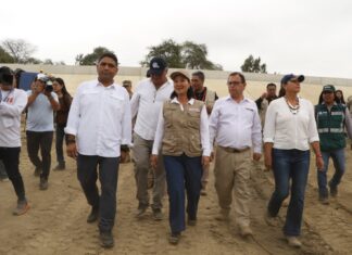 Alcalde de Piura y presidenta supervisan trabajos ante FEN
